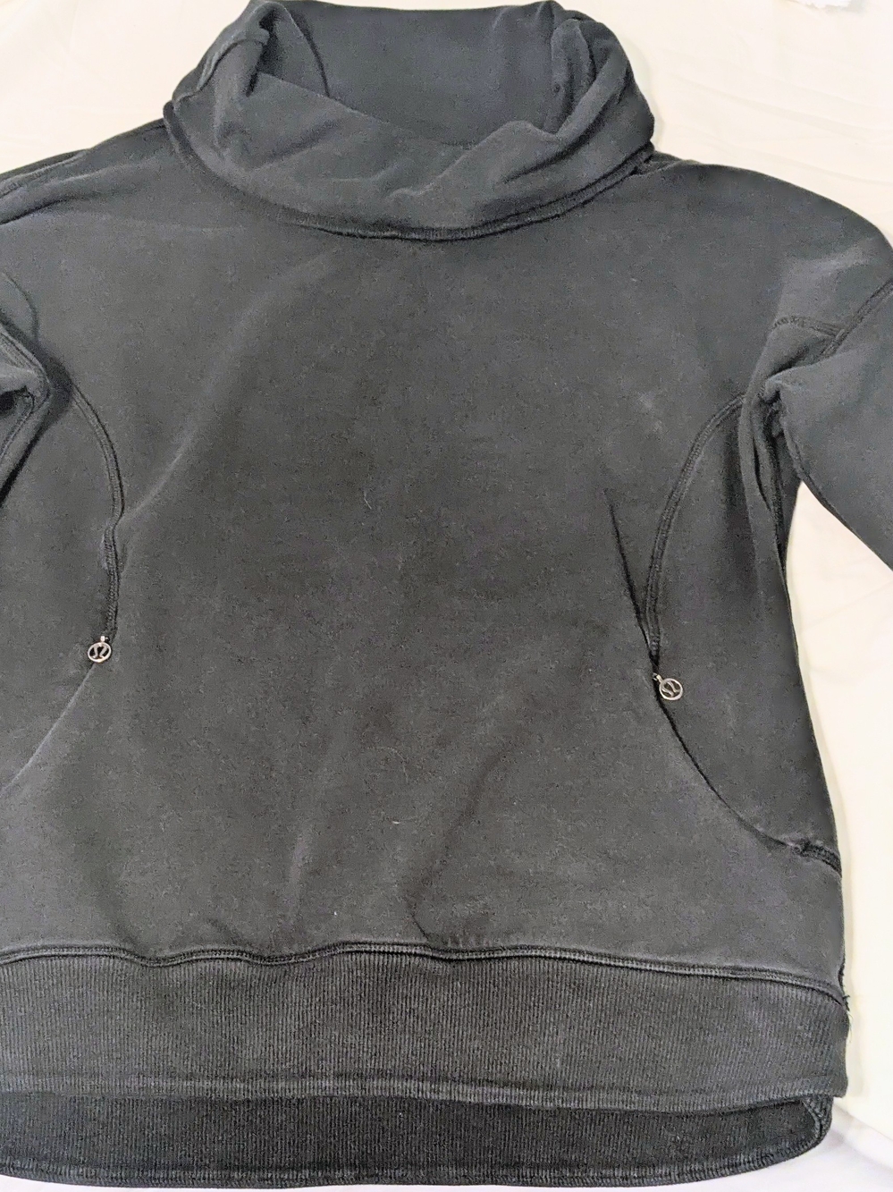 Lululemon Black Cowl Neck Pullover Sweatshirt Zip Pockets